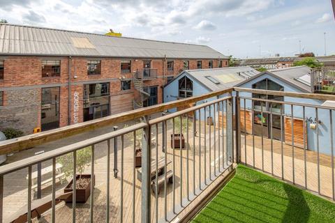 2 bedroom apartment to rent, Paintworks, Bristol, BS4