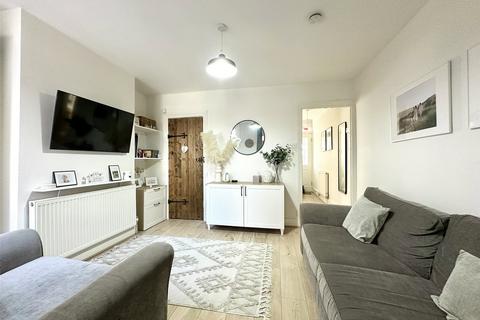 28 Church Road, Swanscombe, DA10 0HF