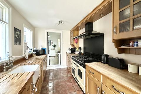 28 Church Road, Swanscombe, DA10 0HF
