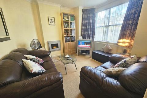 1 bedroom bungalow for sale, Chalet Estate, Hammers Lane, NW7