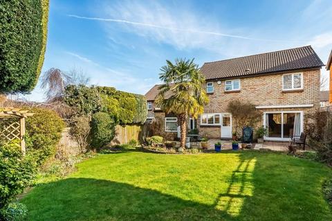 6 Ten Acres, Fetcham, Leatherhead, KT22 9XQ