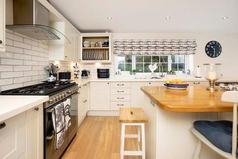 4 bedroom semi-detached house for sale, Broadlands, Shaldon, TQ14