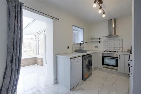3 bedroom terraced house for sale, Taunton Road, Hull