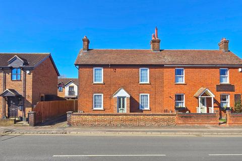 3 bedroom semi-detached house for sale, Bedford Road, Marston Moretaine, Bedfordshire, MK43