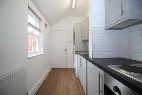 1 bedroom flat to rent, Evington Road, Leicester
