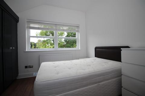 1 bedroom flat to rent, Evington Road, Leicester