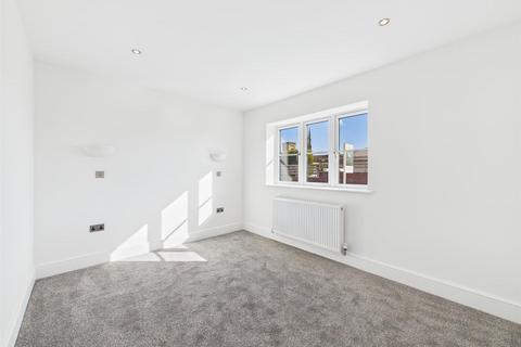 3 bedroom detached bungalow for sale, Charlton Close, Bridlington