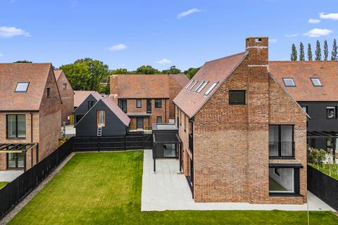 5 bedroom detached house for sale, Horsham Road Alfold Cranleigh, Surrey, GU6 8JE