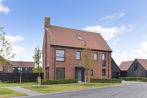 4 bedroom detached house for sale, Horsham Road Alfold, Cranleigh Surrey GU6 8JE