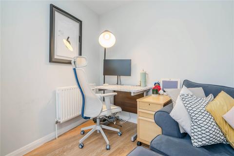 1 bedroom apartment for sale, Heath Road, Twickenham, TW1