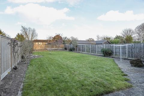 3 bedroom detached house for sale, Glebe Road, Surrey TW18