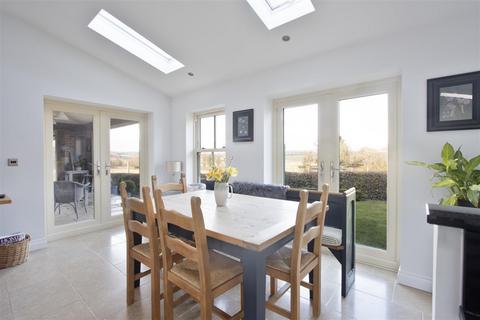 1 Barlow Road, Chesterfield, S41 9RS