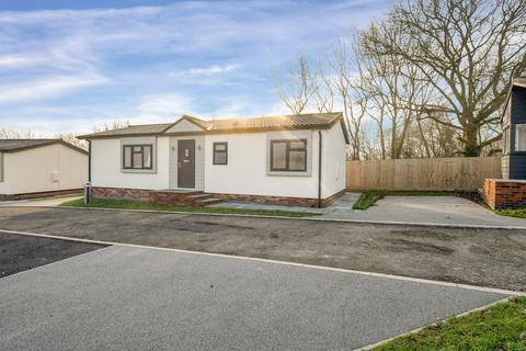 2 bedroom park home for sale, Stamford Park, Bourne