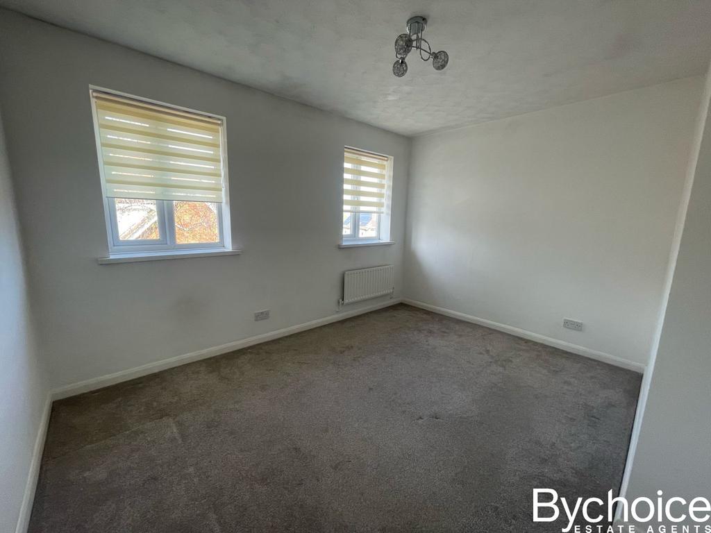 43 Atterton bedroom .jpeg
