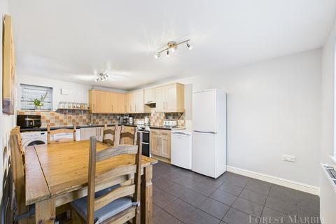 3 bedroom semi-detached house for sale, Middlemead, Stratton-On-The-Fosse