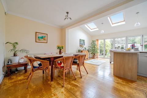 4 bedroom end of terrace house for sale, Cherry Hill, New Barnet, Barnet, EN5
