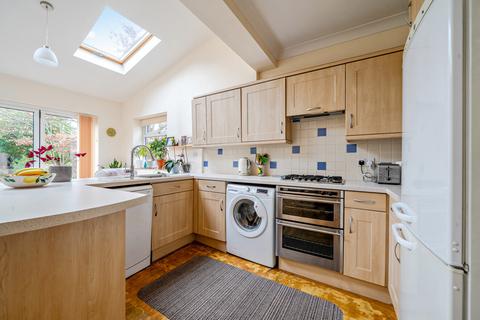 4 bedroom end of terrace house for sale, Cherry Hill, New Barnet, Barnet, EN5
