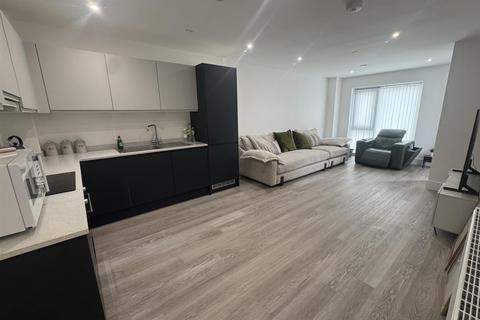 1 bedroom flat to rent, 10 Whiffens Avenue, Chatham ME4