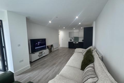 1 bedroom flat to rent, 10 Whiffens Avenue, Chatham ME4