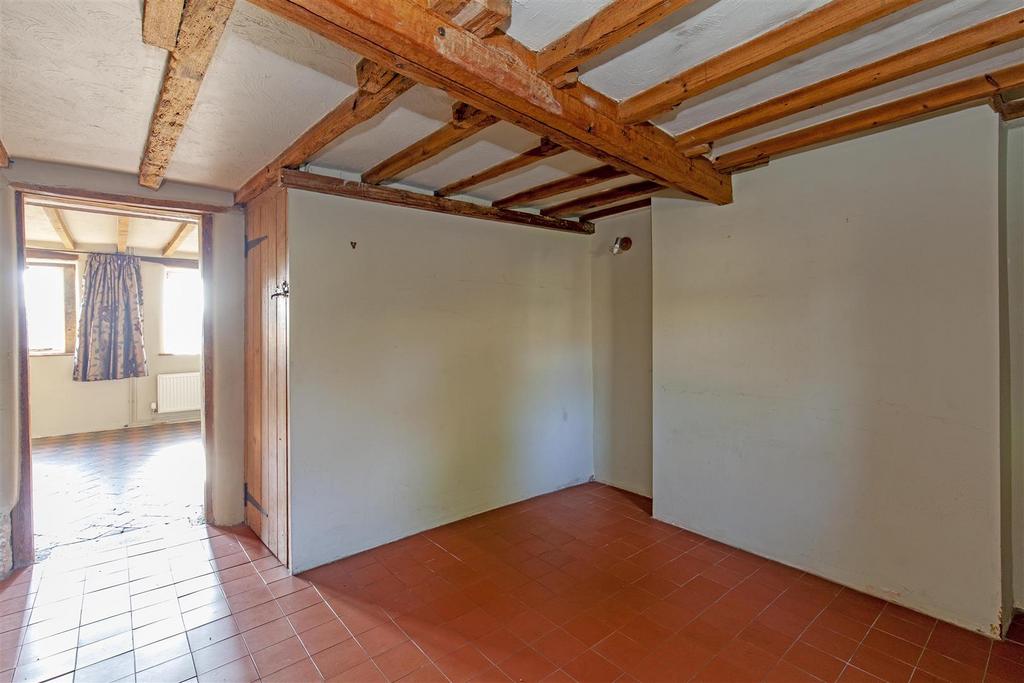 Dining Room-2.jpg