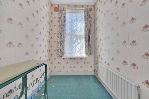2 bedroom flat for sale, Francis Road, Leyton, E10