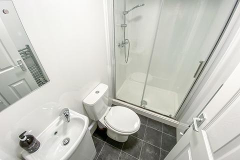 undefined, Leopold Road, L7 8SR,