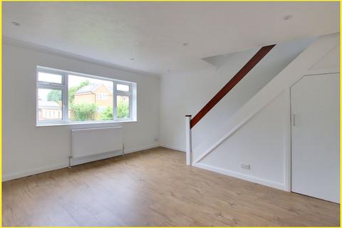 2 bedroom maisonette to rent, South Park Hill Road, South Croydon, CR2