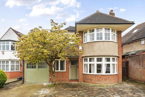 4 bedroom detached house for sale, The Ridgeway, Stanmore HA7