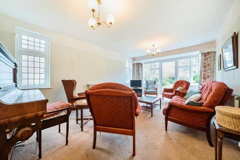 4 bedroom detached house for sale, The Ridgeway, Stanmore HA7
