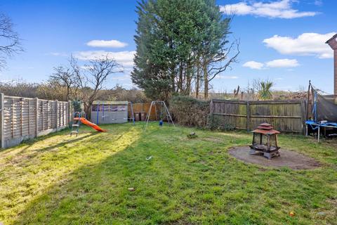 14 Ryeland Close, Worcester, WR3 8HE