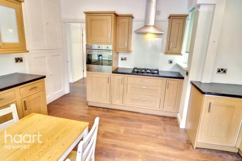 2 bedroom bungalow for sale, Chepstow Road, Newport