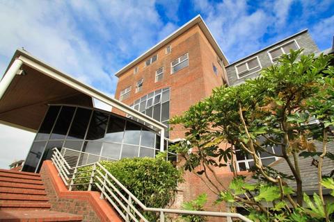 1 bedroom apartment to rent, Liongate House, Guildford GU1