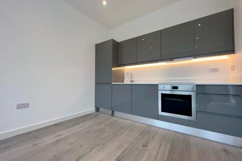 1 bedroom apartment to rent, Liongate House, Guildford GU1