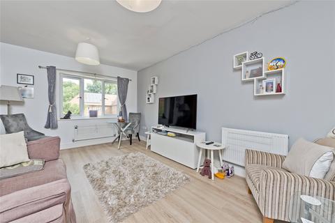 7 Soprano Way, Esher, KT10 0DG