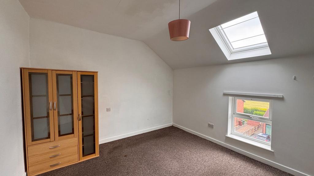 142 Pinderfields Road