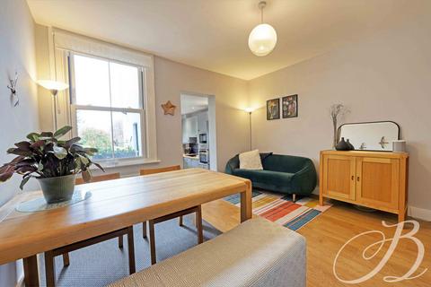 2 bedroom terraced house for sale, Cannon Court Road, Maidenhead, SL6