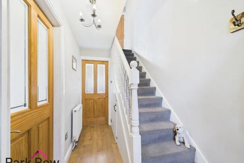 3 bedroom semi-detached house for sale, Pinfold Avenue, Sherburn In Elmet, Leeds