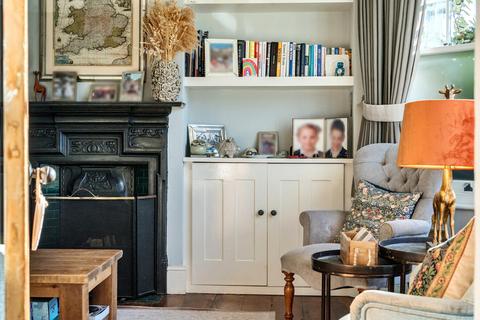 14 Bridge Road, Haslemere, GU27 2AS