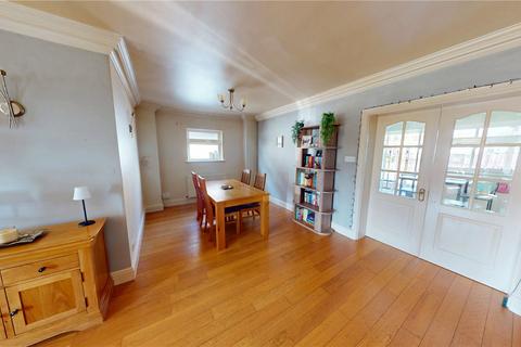 185 Corringham Road, Stanford-le-hope, SS17 0BH