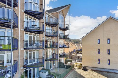 2 bedroom apartment for sale, Valetta Way, Rochester, Kent
