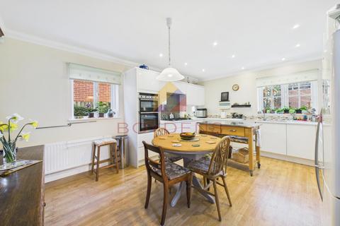 5 bedroom detached house for sale, Woodcutters, Littlefield, Colchester CO7