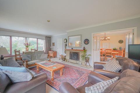 undefined, Avenue Close, Dorridge, B93