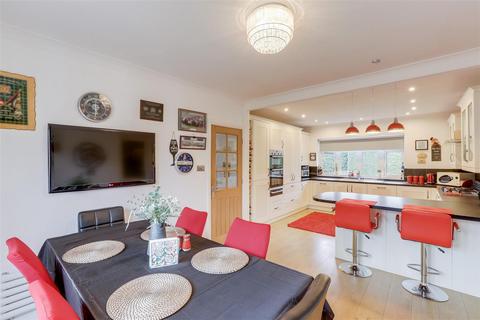 1 Abbey Close, Hucknall, Nottingham, NG15 6PJ
