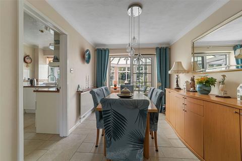 55 Tyrells Way, Great Baddow, Chelmsford, CM2 7DP