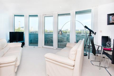 1 bedroom apartment to rent, Howard Building, 368 Queenstown Road, London, SW11