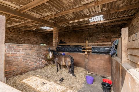 Barn for sale, Garnetts Lane, Tarbock Green L35