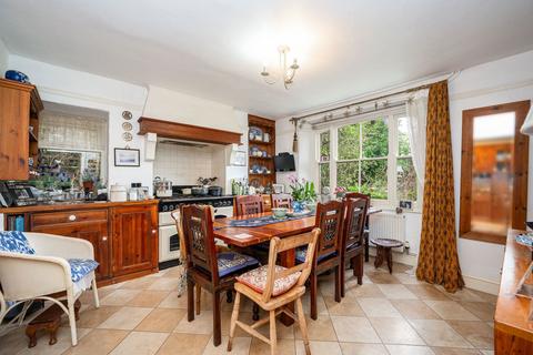 Fairview Brunant Road, Clydach, Abergavenny, NP7 0NG