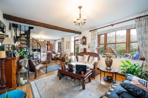 Fairview Brunant Road, Clydach, Abergavenny, NP7 0NG