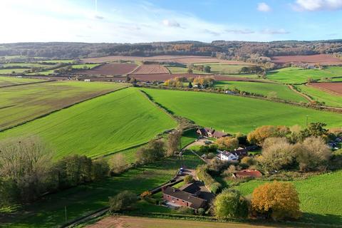 undefined, Woolaston Grange, Woolaston, Lydney, Gloucestershire