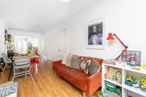 3 Brook Road, Twickenham, TW1 1JE